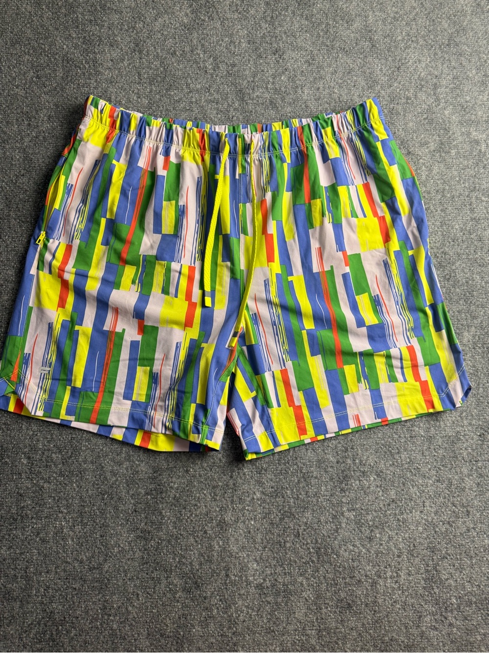Fabletics Men's XL Multicolor Geometric Swim/athletic Trunks - Green/Blue/Yellow